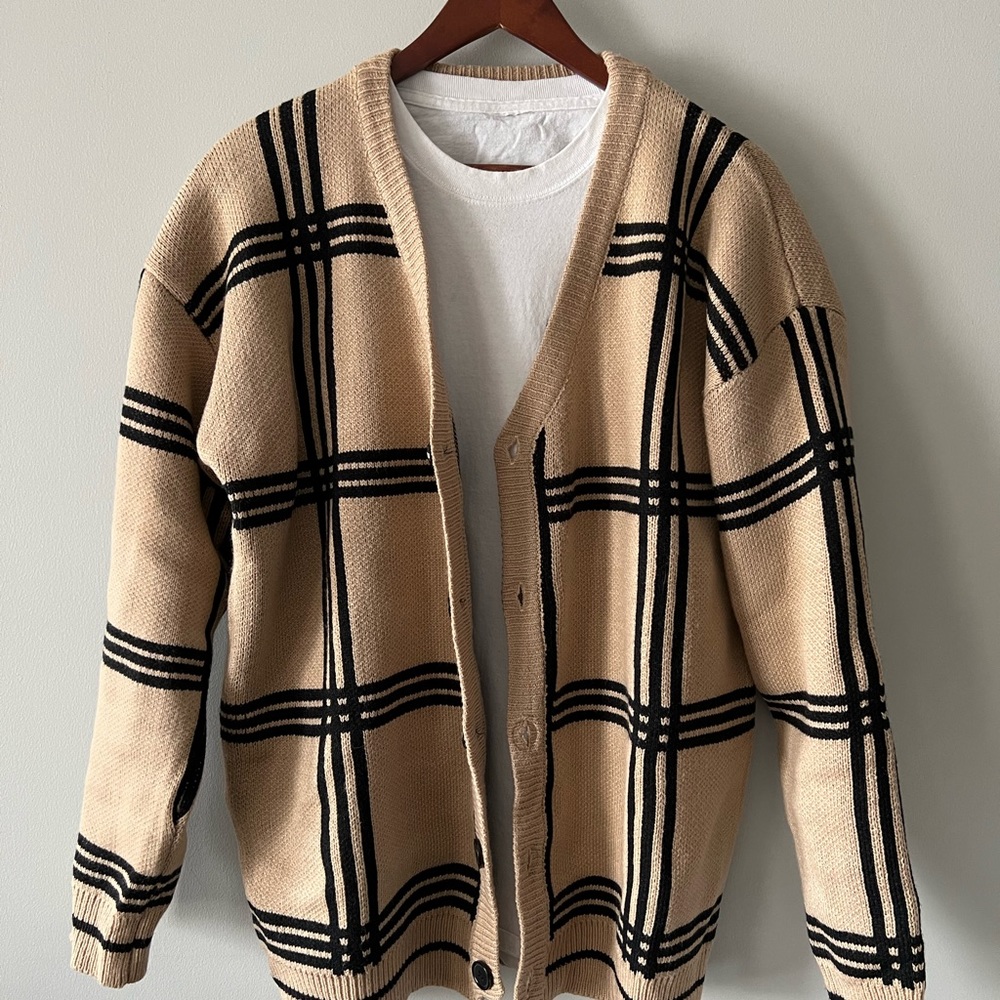 Brand new unisex cardigans - Picture 1 of 2